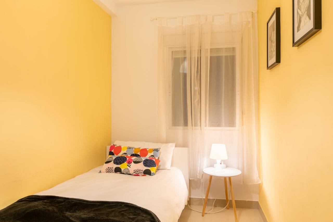 Teodosio 27 Apartment Sevilla Bagian luar foto